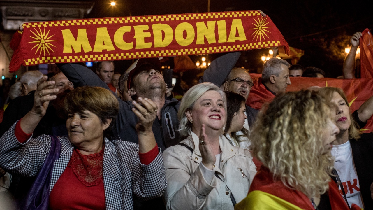 В Скопие опозиционери отбелязаха победата си с Bella ciao