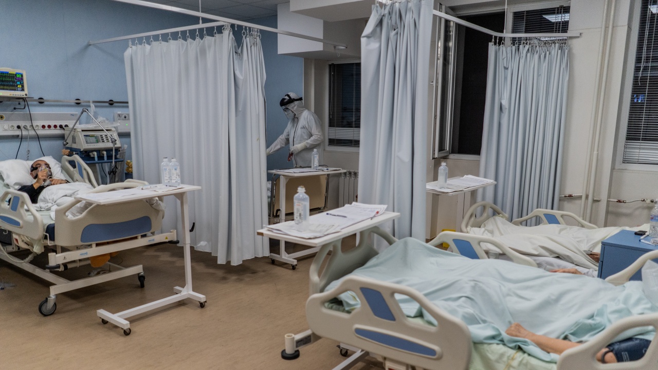 В COVID реанимацията на ямболската болница няма свободни легла