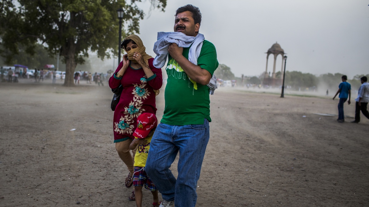 Замърсяването на въздуха в Делхи достигна крайно опасни равнища