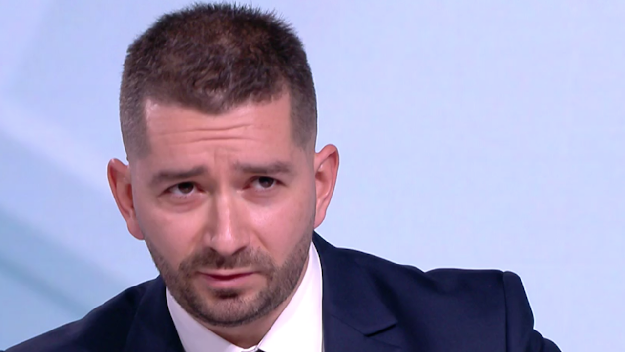 Слави Василев: Борисов го е страх, опита да направи "Костионброд 2"