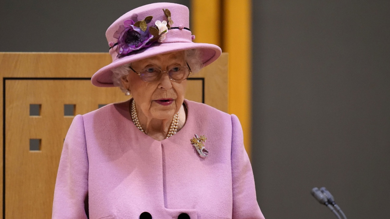 По здравословни причини кралица Елизабет II ще пропусне церемония в Лондон