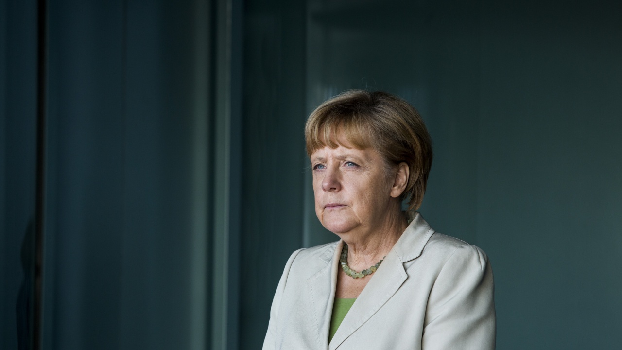 Меркел разговаря с Лукашенко за мигрантската криза на границите на ЕС