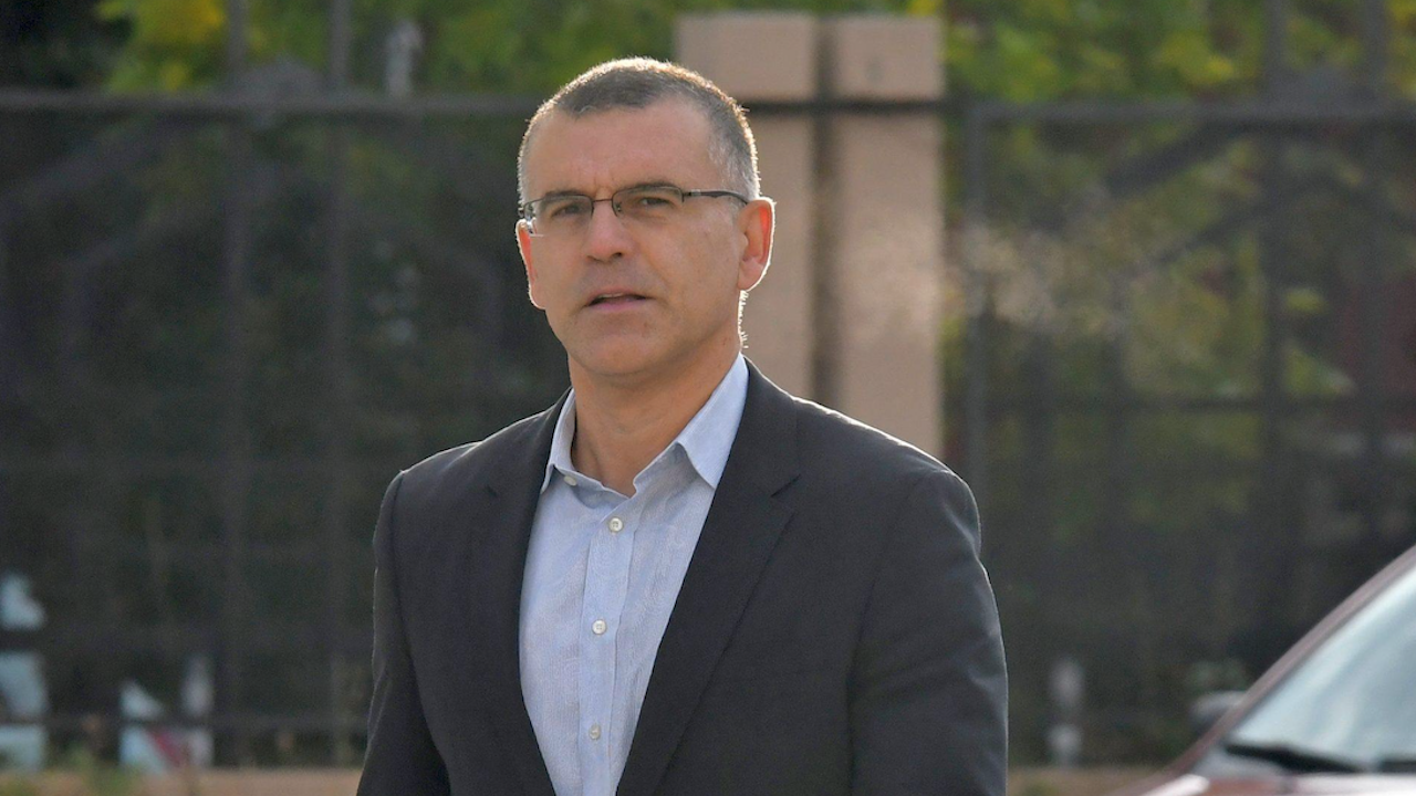 Дянков: Борисов да не подава оставка, да обнови обкръжението си