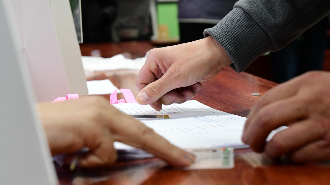 Гласоподавател от село Коньово е гласувал повторно с личната карта на съпругата си