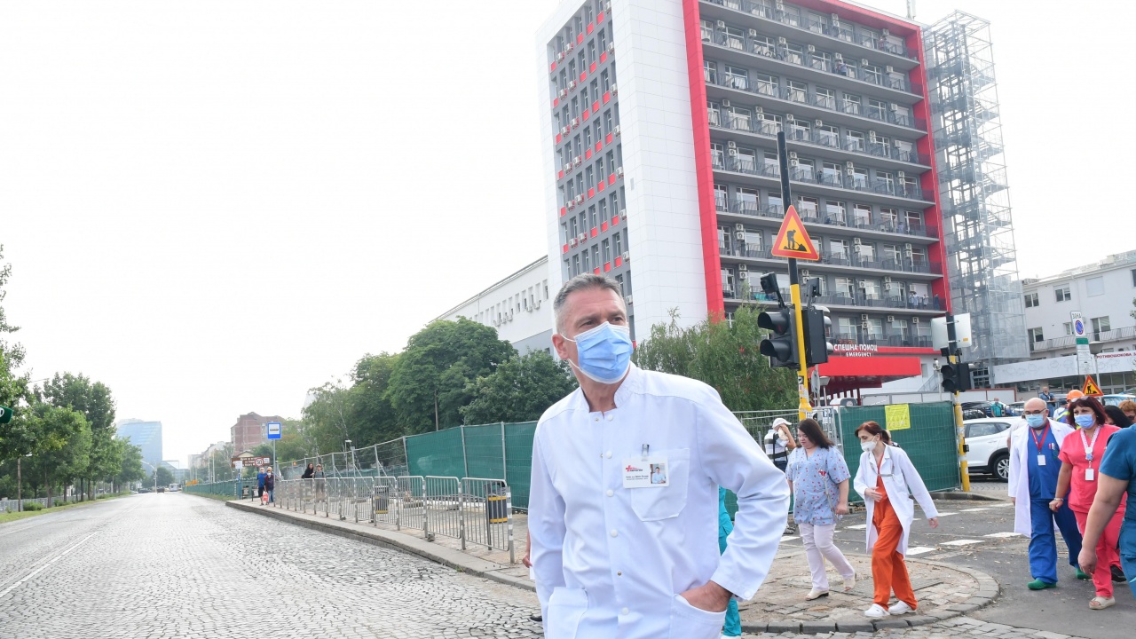 Официално: 7 души са приети в "Пирогов" след инцидента на "Струма"