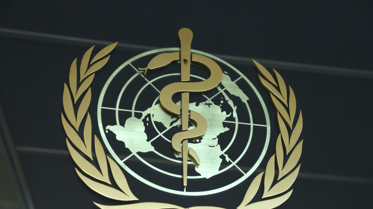  СЗО: Висок риск от повишаване на инфекциите в целия свят поради Омикрон 