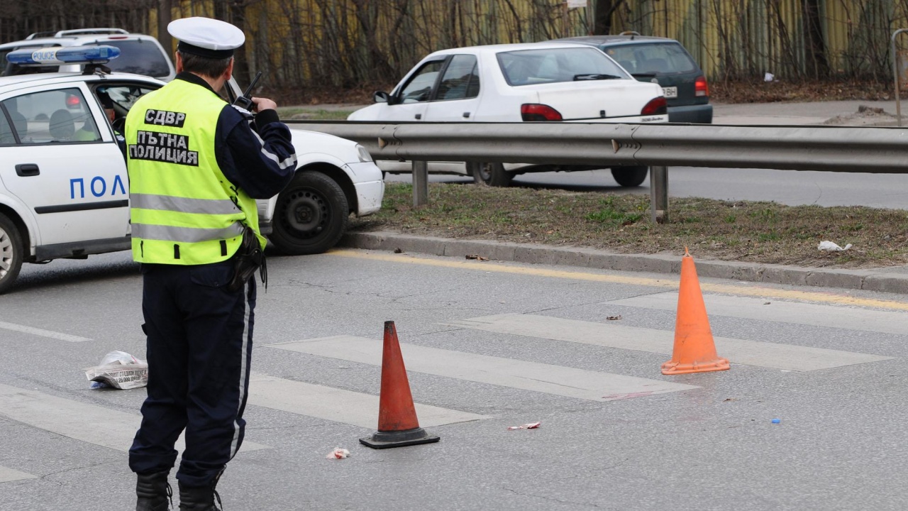 Човек загина при инцидент на пътя тази сутрин в Пловдивско.