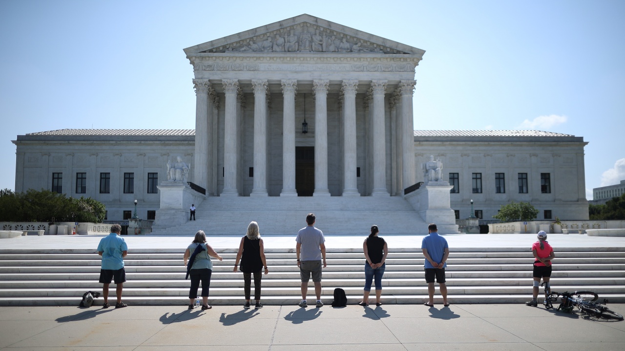 Правото на аборт в САЩ ще зависи от Върховния съд