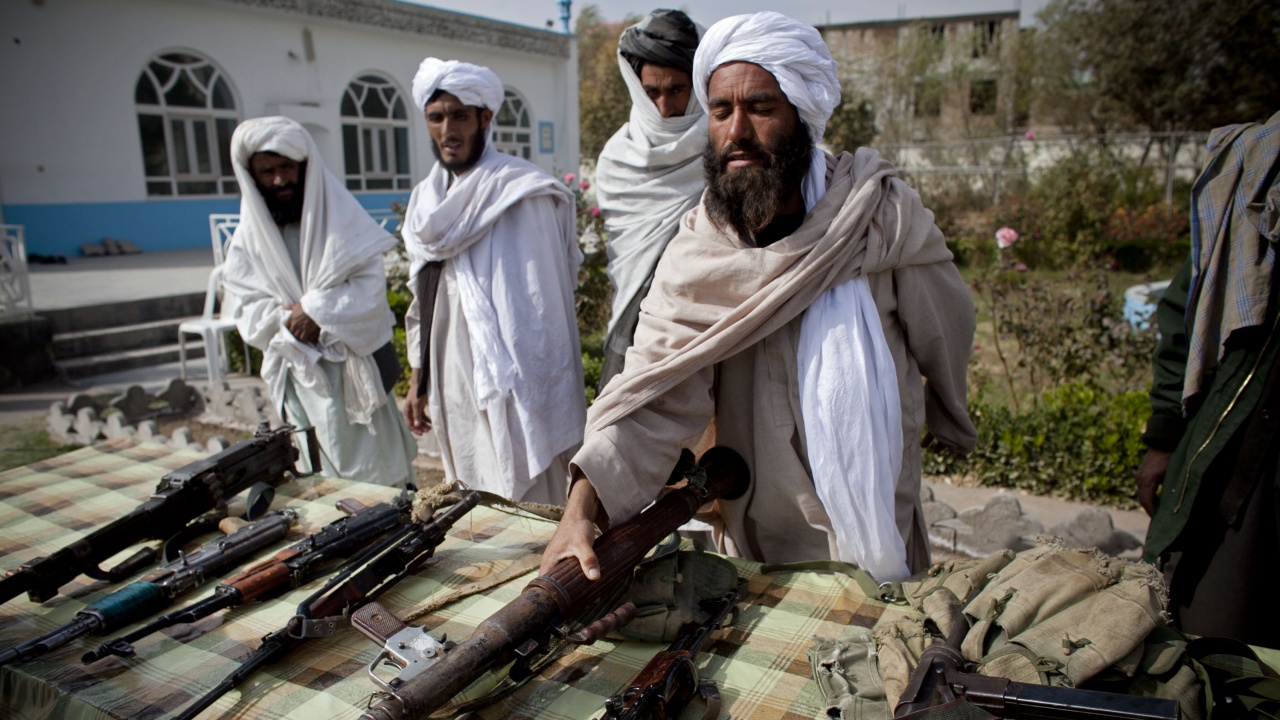 Талибаните призоваха САЩ да деблокират замразените авоари на Афганистан