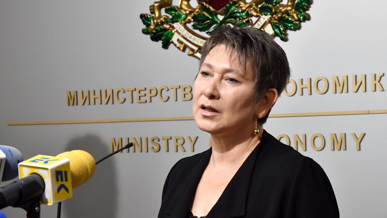 Даниела Везиева: Ще поискам оставката на тримата членове на Съвета на директорите на ДКК