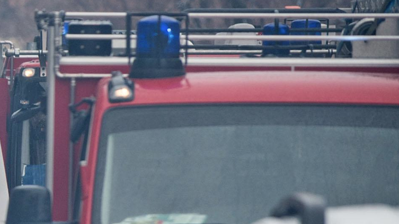 Мъж пострада при пожар в кафене в костинбродското село Драговищица
