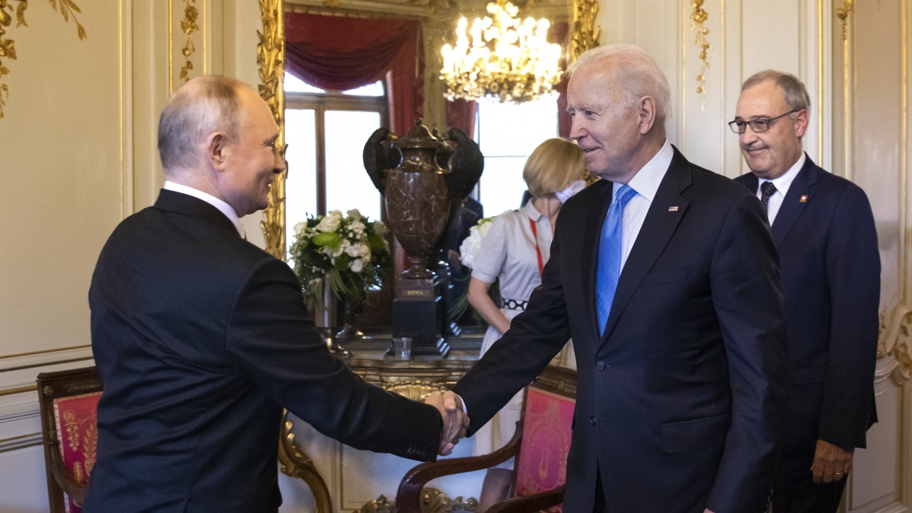 Байдън и Путин ще обсъждат Украйна във видеоразговор