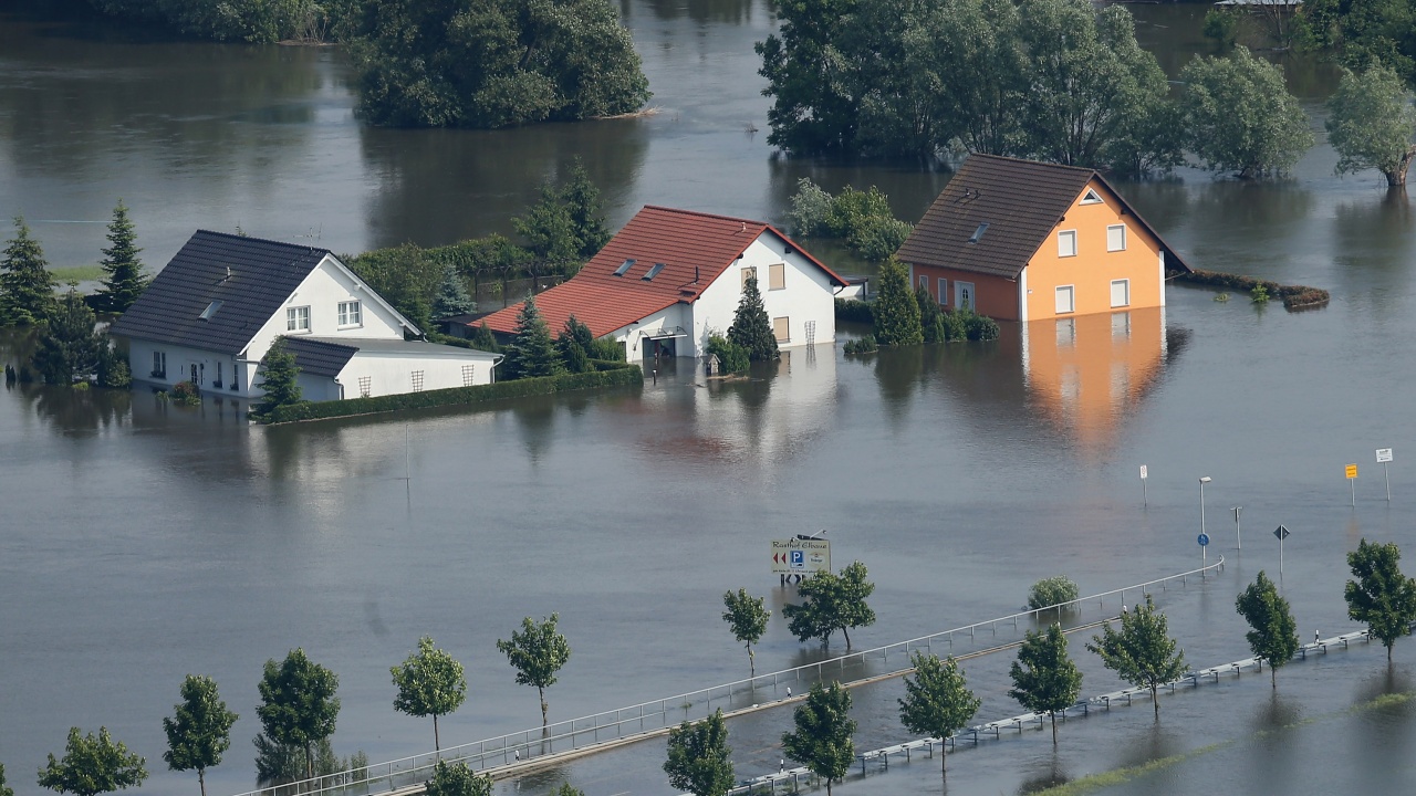 Дъждове наводниха адриатическото крайбрежие на Хърватия