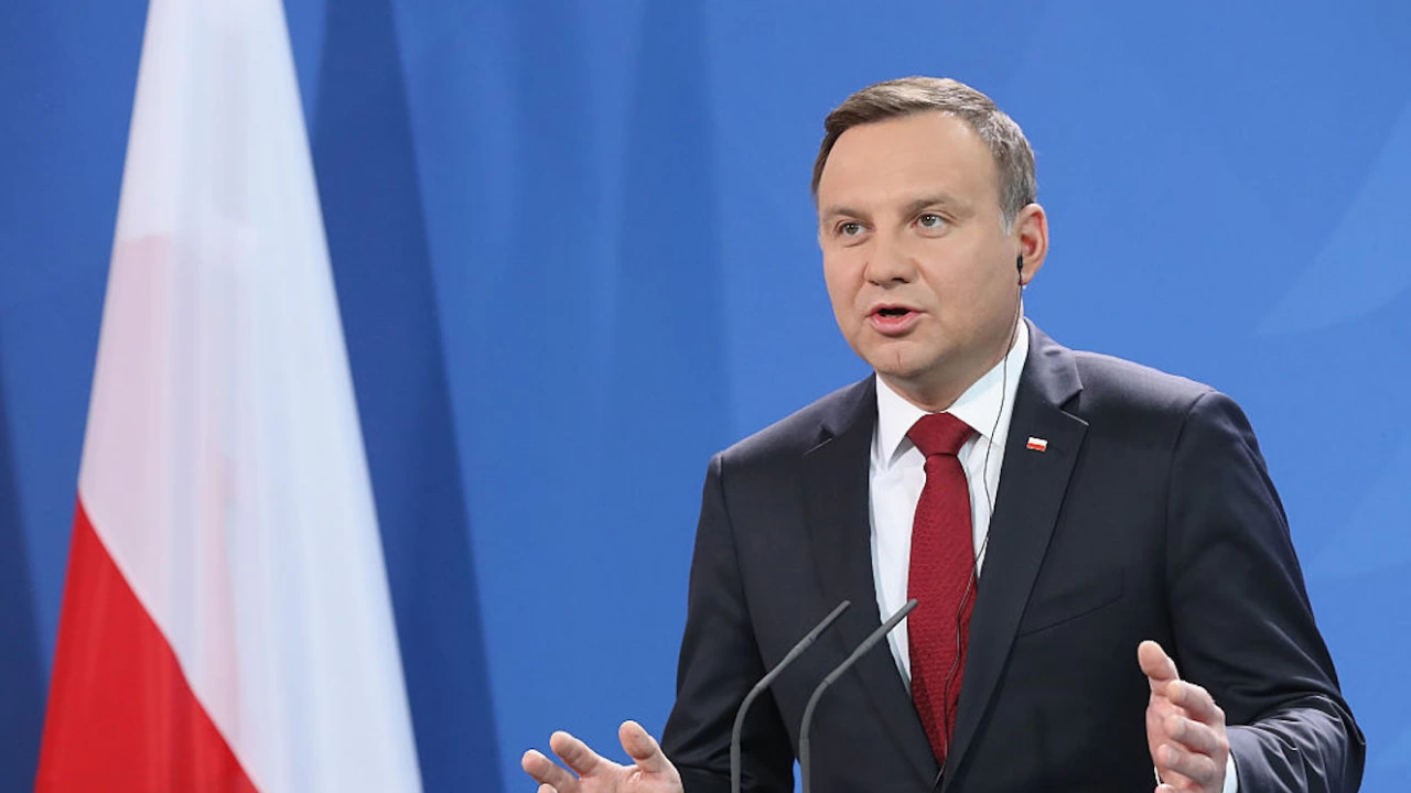 Полският президент Анджей Дуда смята че съществува опасност да се