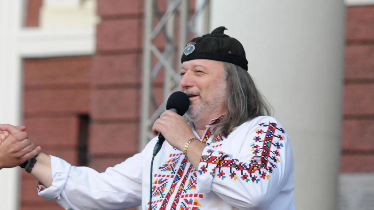Подобрява се състоянието на народния певец Володя Стоянов написа хотарена Всичко