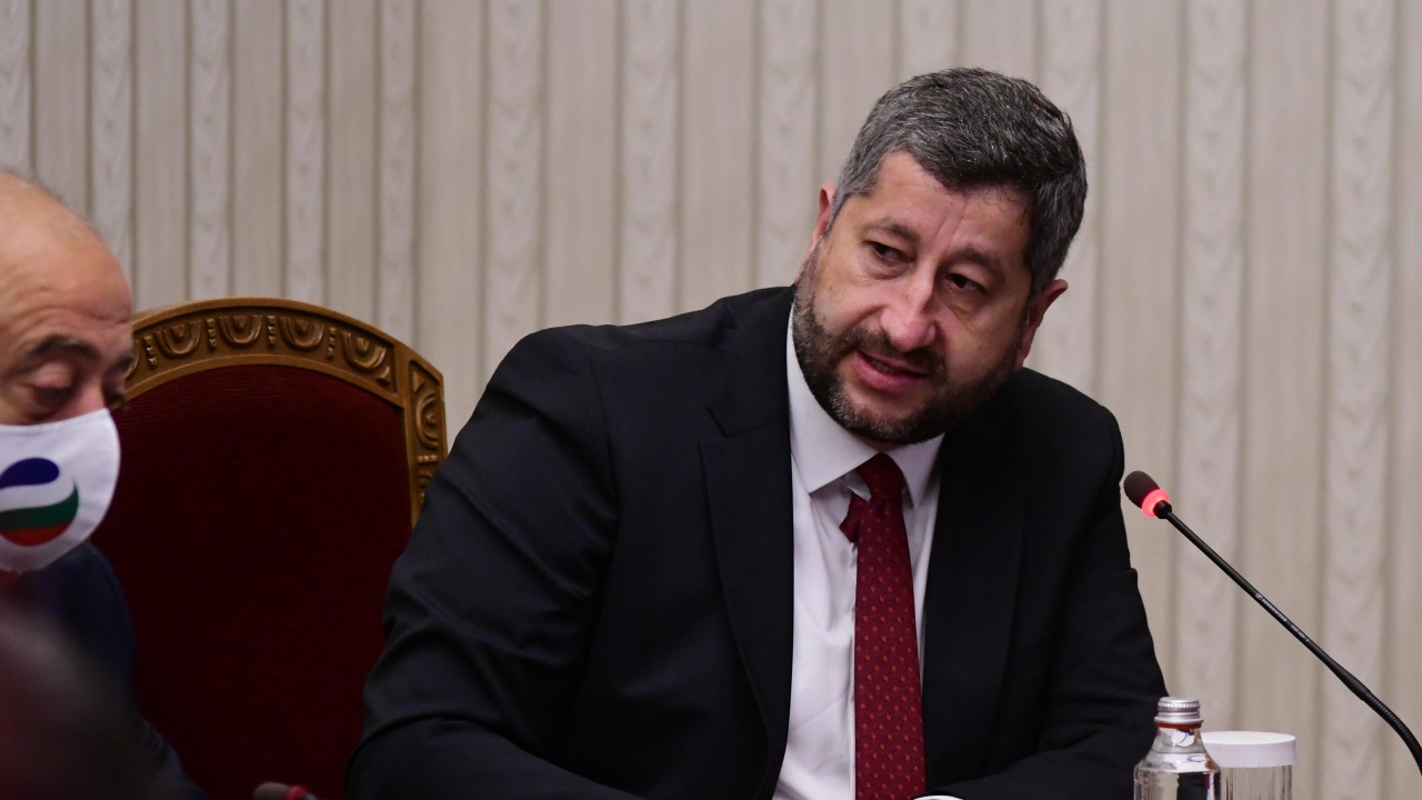 Христо Иванов за парламентарното мнозинство: Корупционният вирус трябва да бъде поставен под карантина