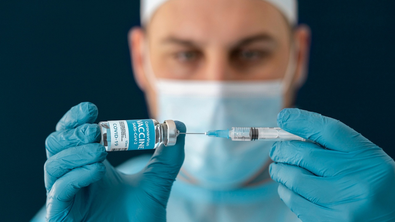 СЗО разкри кога ваксинацията срещу COVID-19 ще стане задължителна