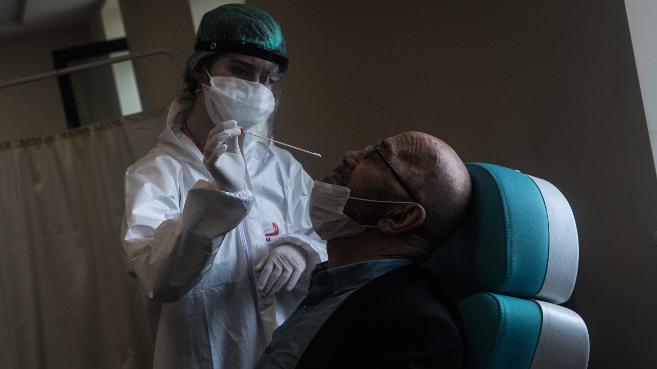 Египет получи от САЩ две мобилни клиники за ковид тестове