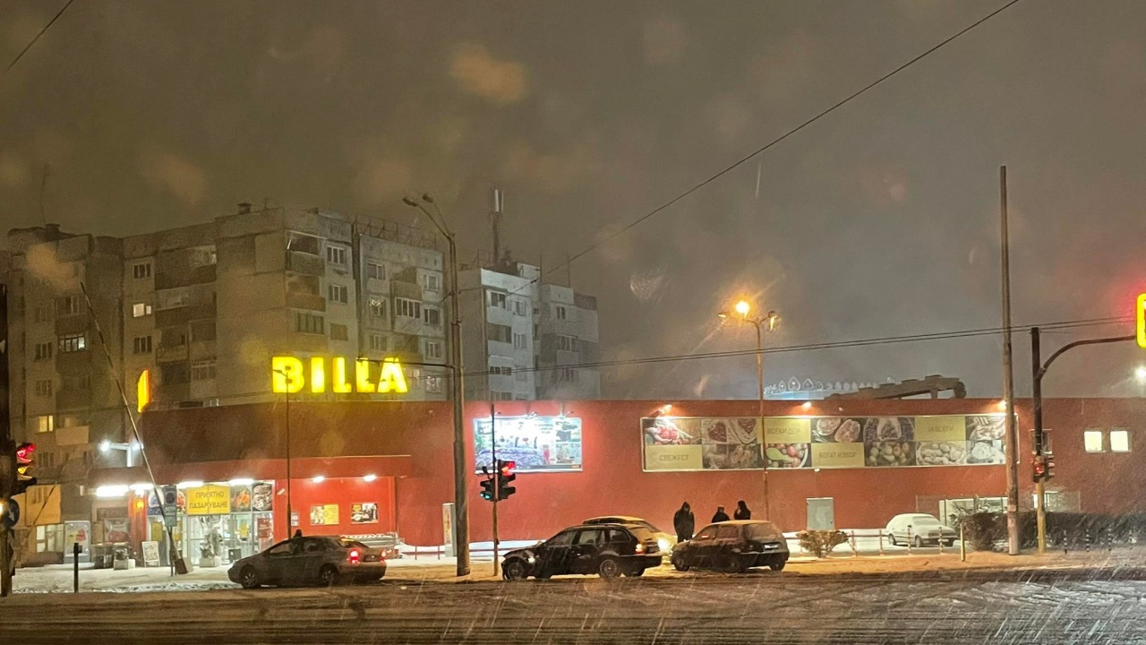 Snow apocalypse in Sofia, the snow hinders the movement on the highway “Trakia” and “Hemus” – Society