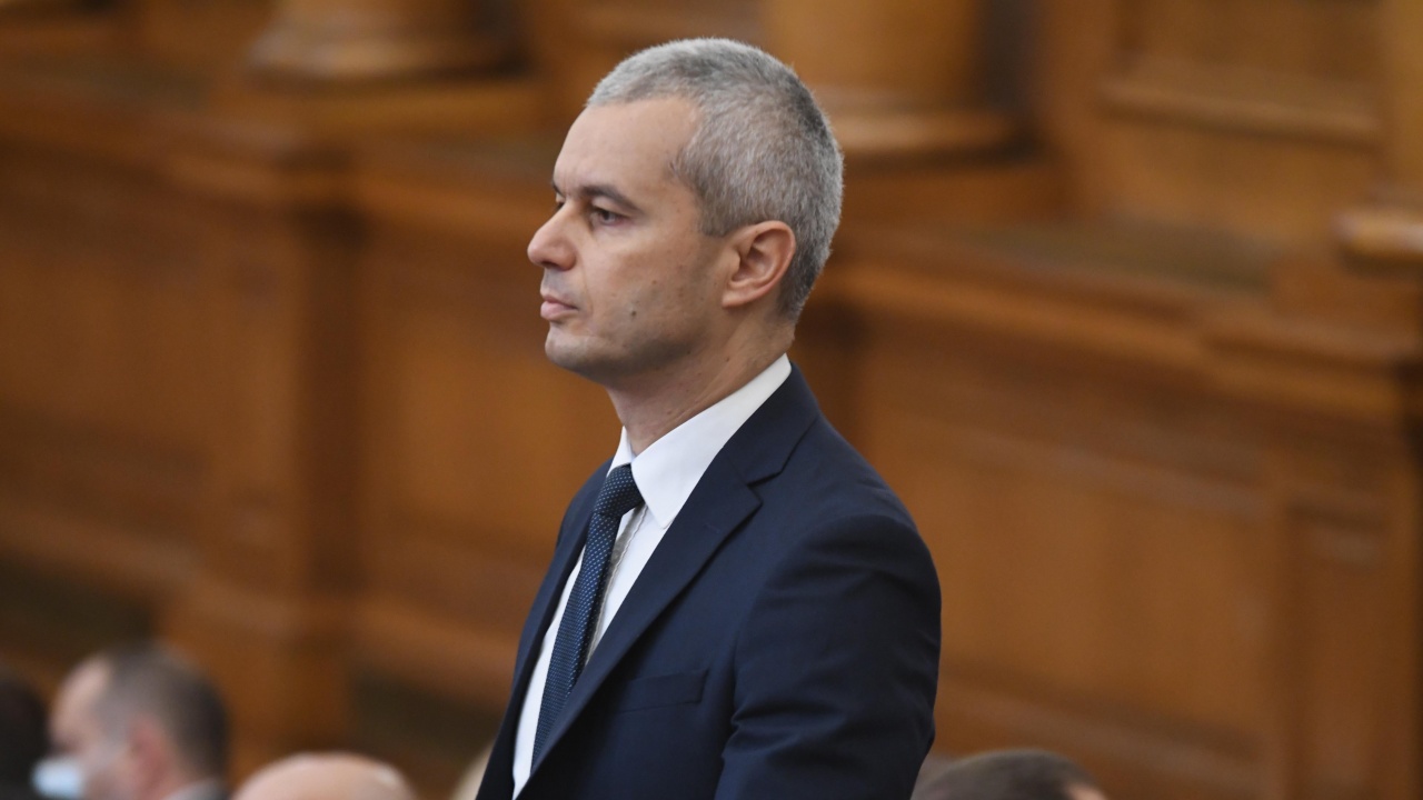 Официално: Костадин Костадинов се отказа от депутатския си имунитет