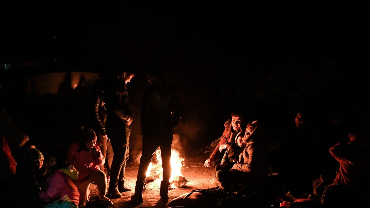 Арабски мигранти се крият в празни и изоставени бивши почивни