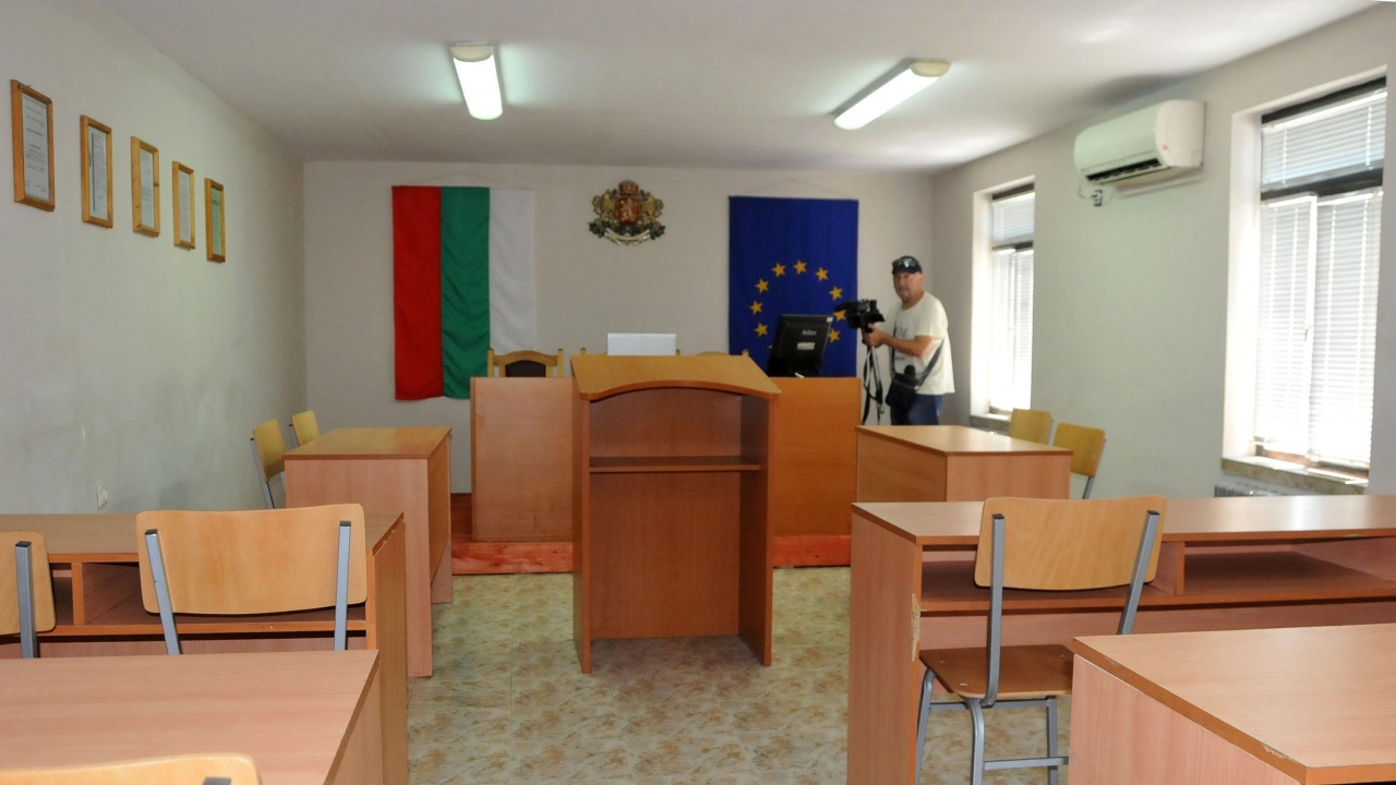 Окръжна прокуратура - Пловдив предаде на съд двама обвиняеми за изпиране на 1 617 844 евро