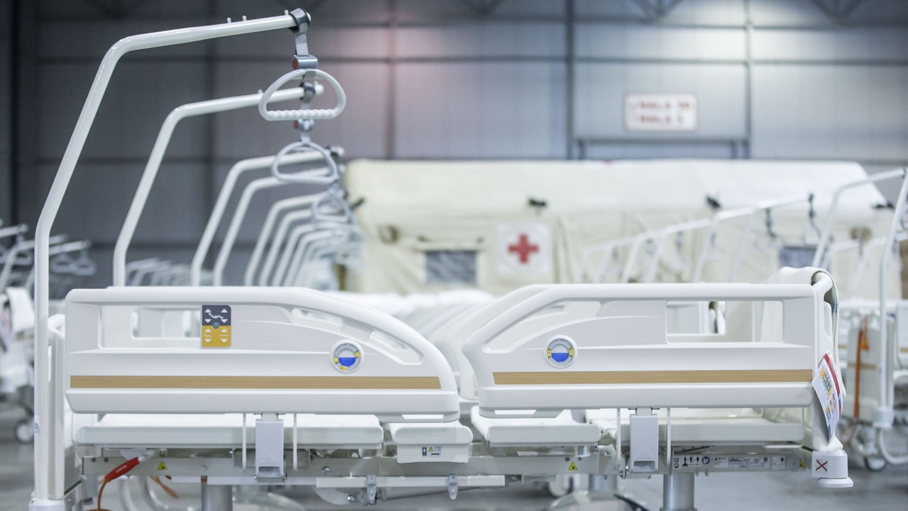 Отделения в две болници в Ловешка област са под карантина заради случаи на COVID-19