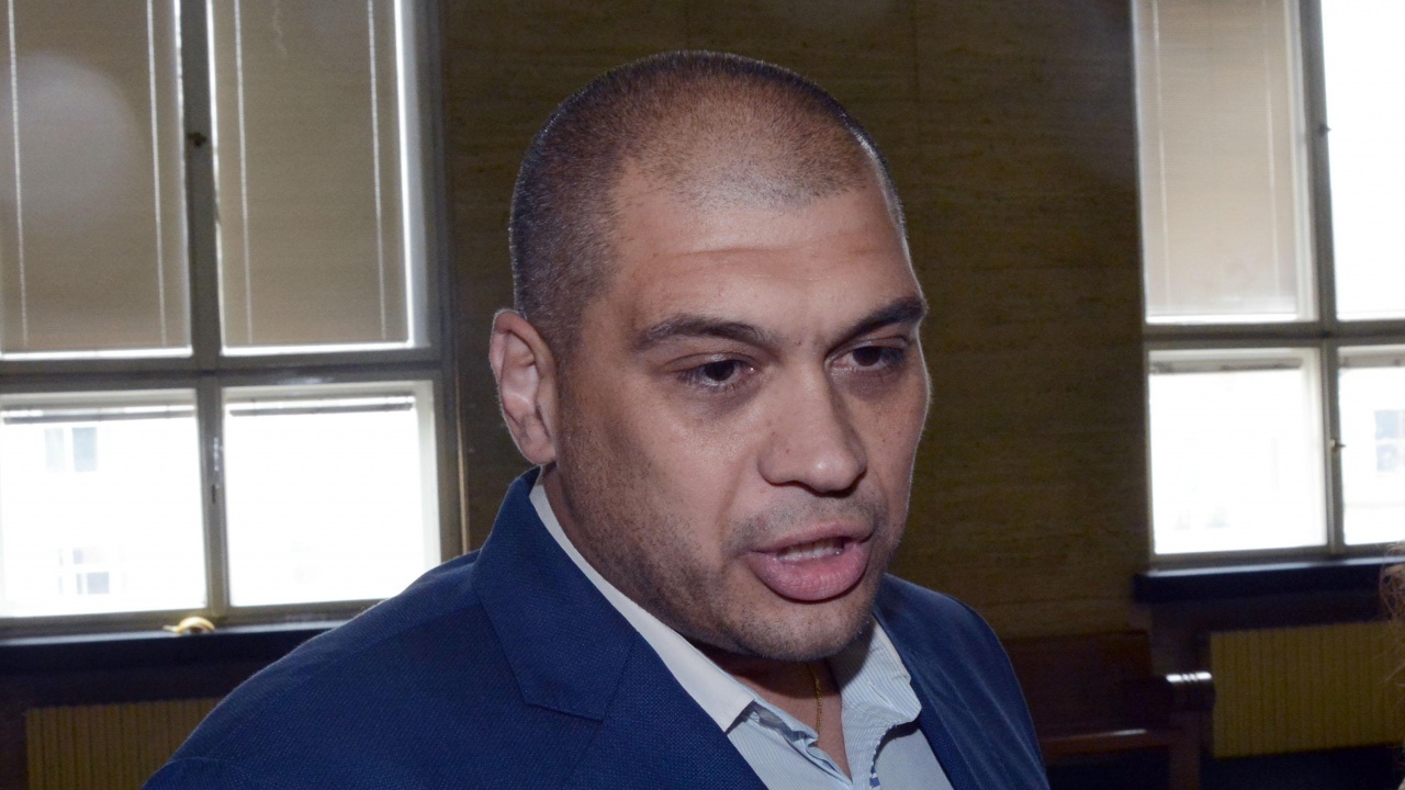 Гешев внесе в парламента искане за сваляне на имунитета на депутата Димитър Аврамов