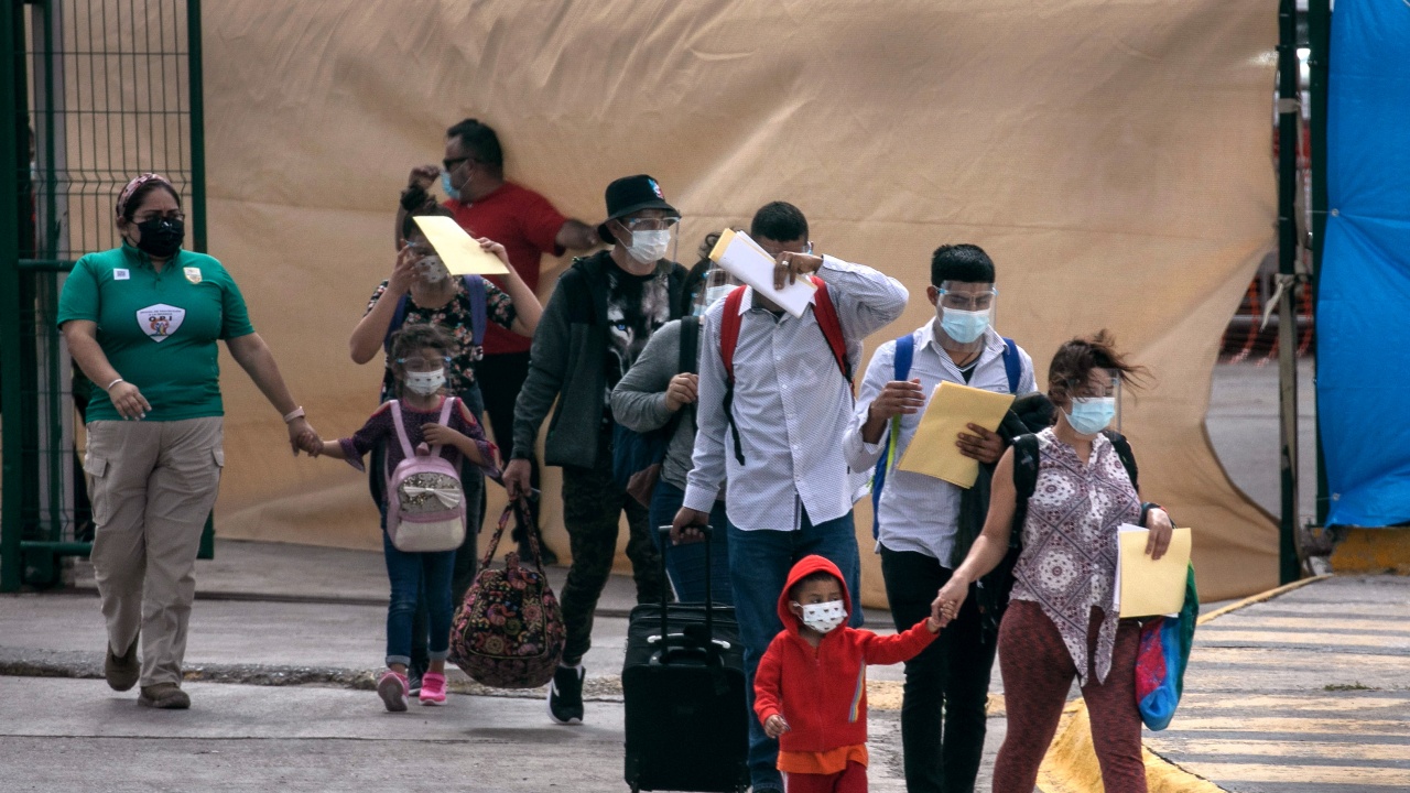Мексико ще въведе визови изисквания за венецуелците, за да намали миграцията