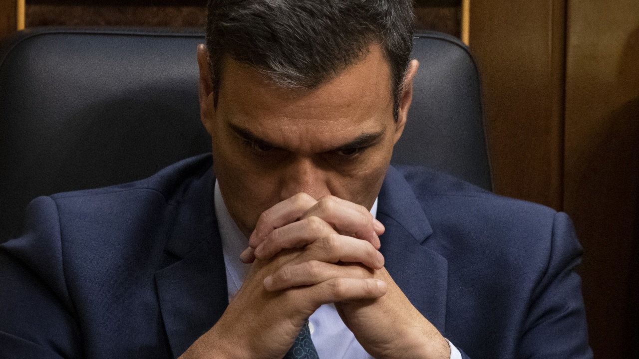 Испанските власти се събират в сряда на кризисно съвещание заради Омикрон