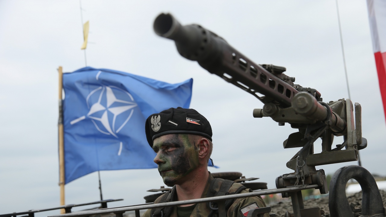 Сили на НАТО в повишена готовност заради руски войски до Украйна