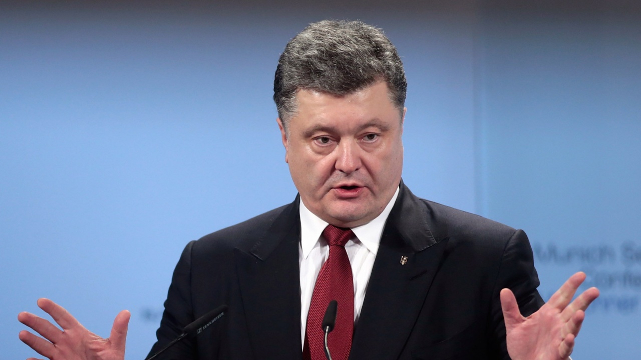Генералният прокурор на Украйна е поискал арест за бившия президент Порошенко