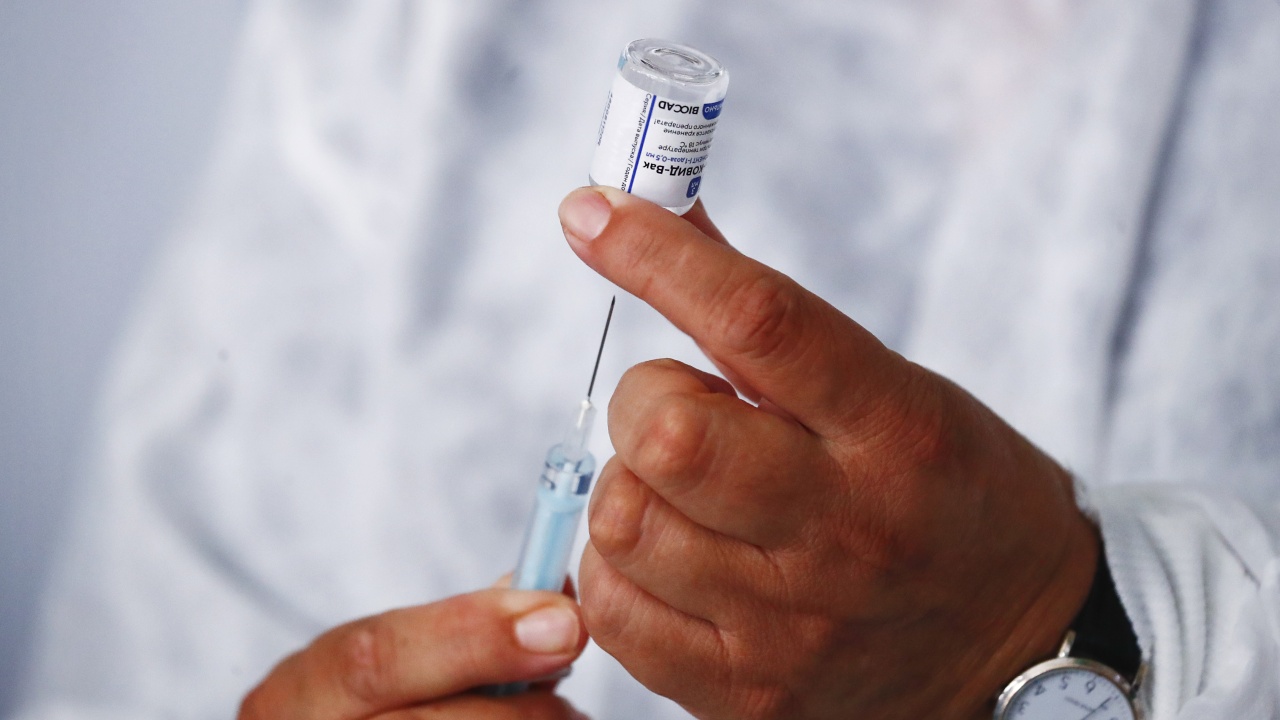  Унгария получи пратка от съветската ваксина 