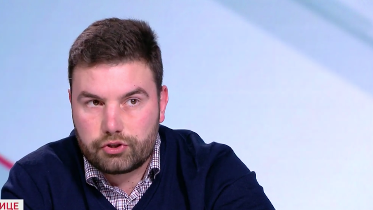 Аркади Шарков: Ако политиците не се вслушат във волята на народа за сертификатите ще се стигне до протести