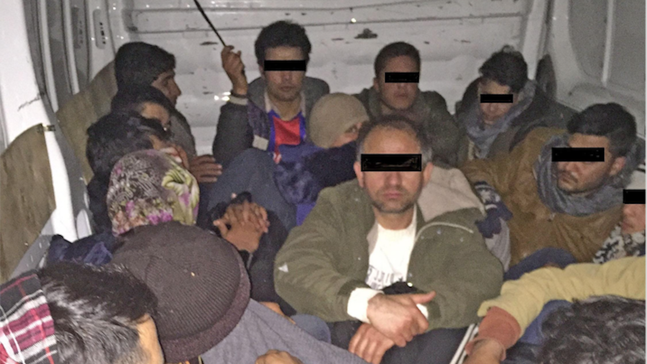 Трафикант на нелегални мигранти е задържан на магистрала "Тракия"