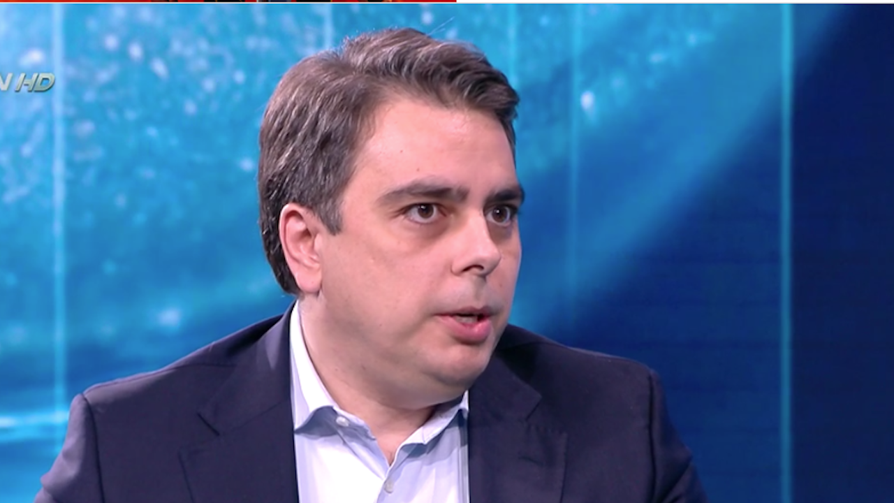 Асен Василев: Битовите потребители на газ ще бъдат подпомогнати, ресурсът вече е заделен
