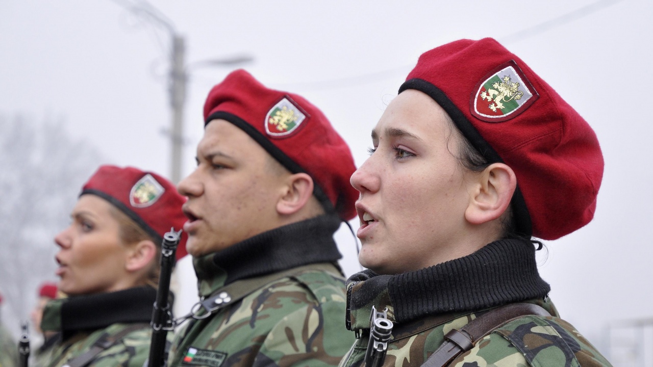 Нови попълнения в българската армия. Първите 130 доброволци за резерва