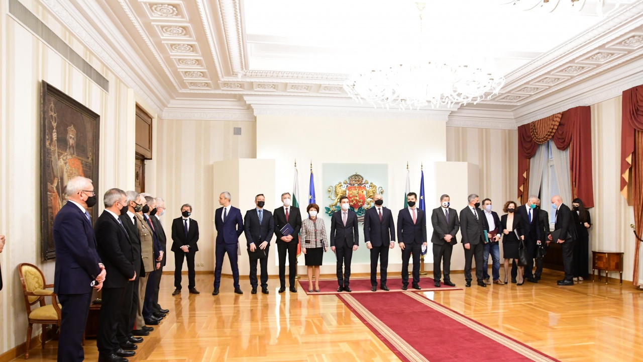  Керемедчиев: Срещата при президента беше стягане на редиците по тематиката за Северна Македония 