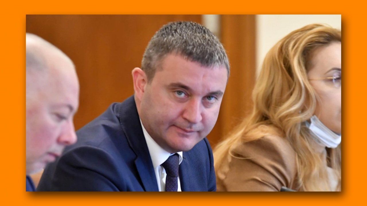 Водещите новини! Владислав Горанов на разпит заради кюлчетата; ЕП ще избере новия си председател на 18 януари (и още…)