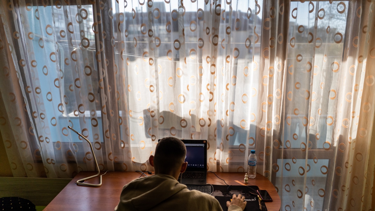 Учениците в Бургас ще преминат към онлайн обучение от другата седмица?