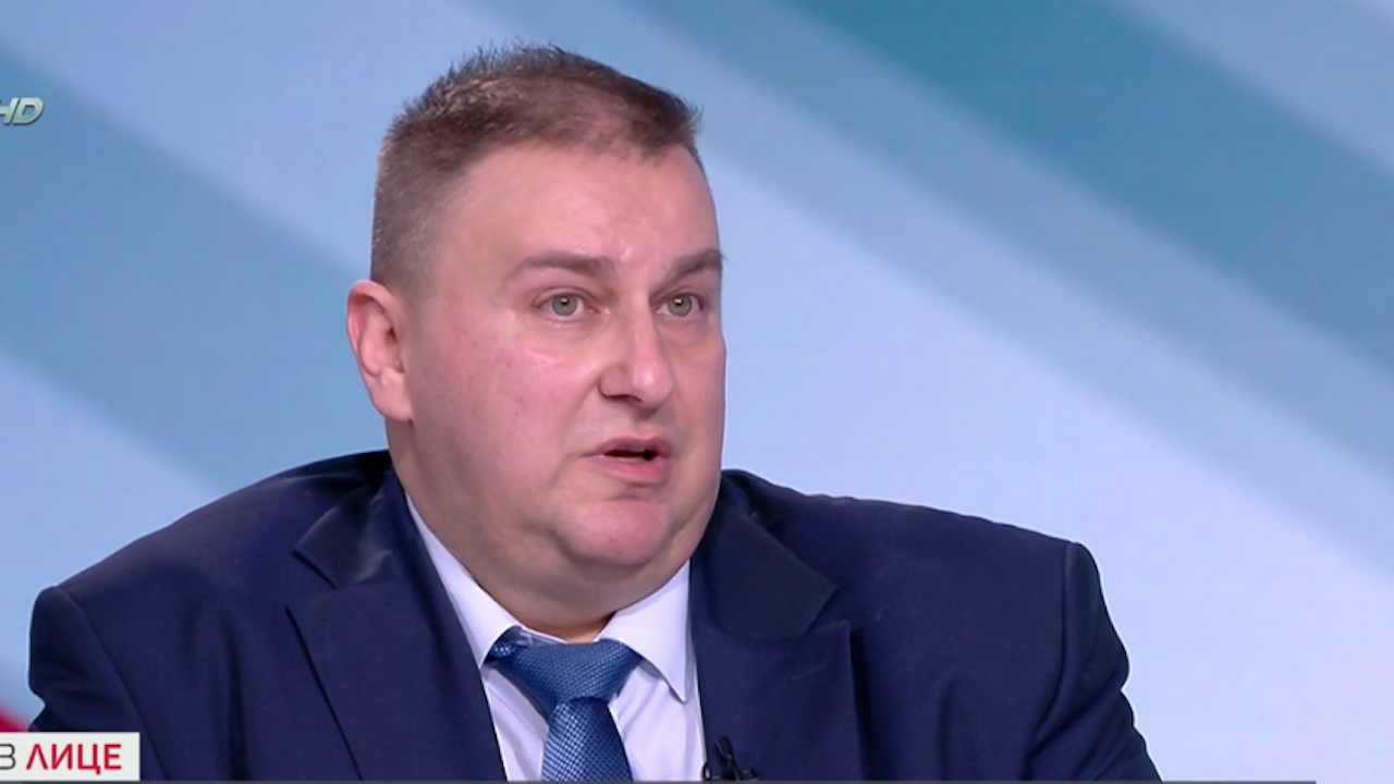 Евродепутатът Емил Радев: Трябва да устоим на натиска за Р. Северна Македония
