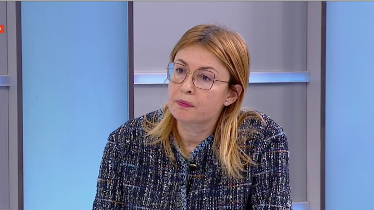 Адв. Свилена Димитрова: Има болници с 60% орязани лимити в пика на пандемията