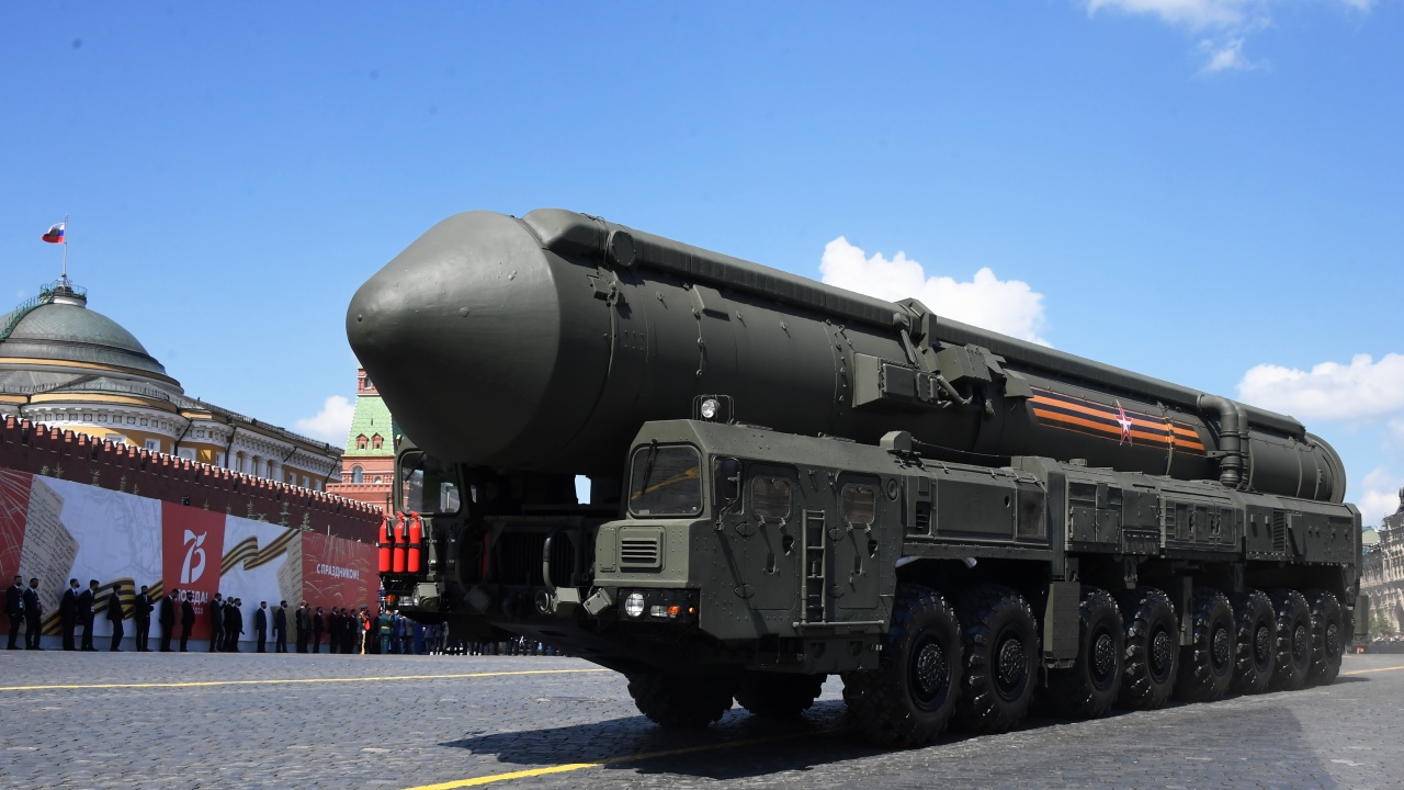 Русия прехвърля два дивизиона с ракетни системи земя въздух С 400 от