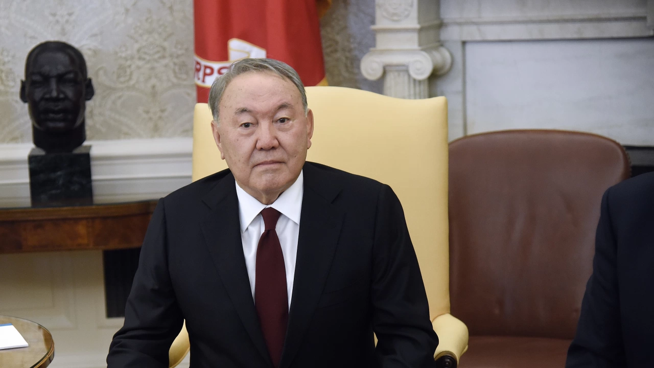 Бившият президент на Казахстан Нурсултан Назарбаев днес се появи за