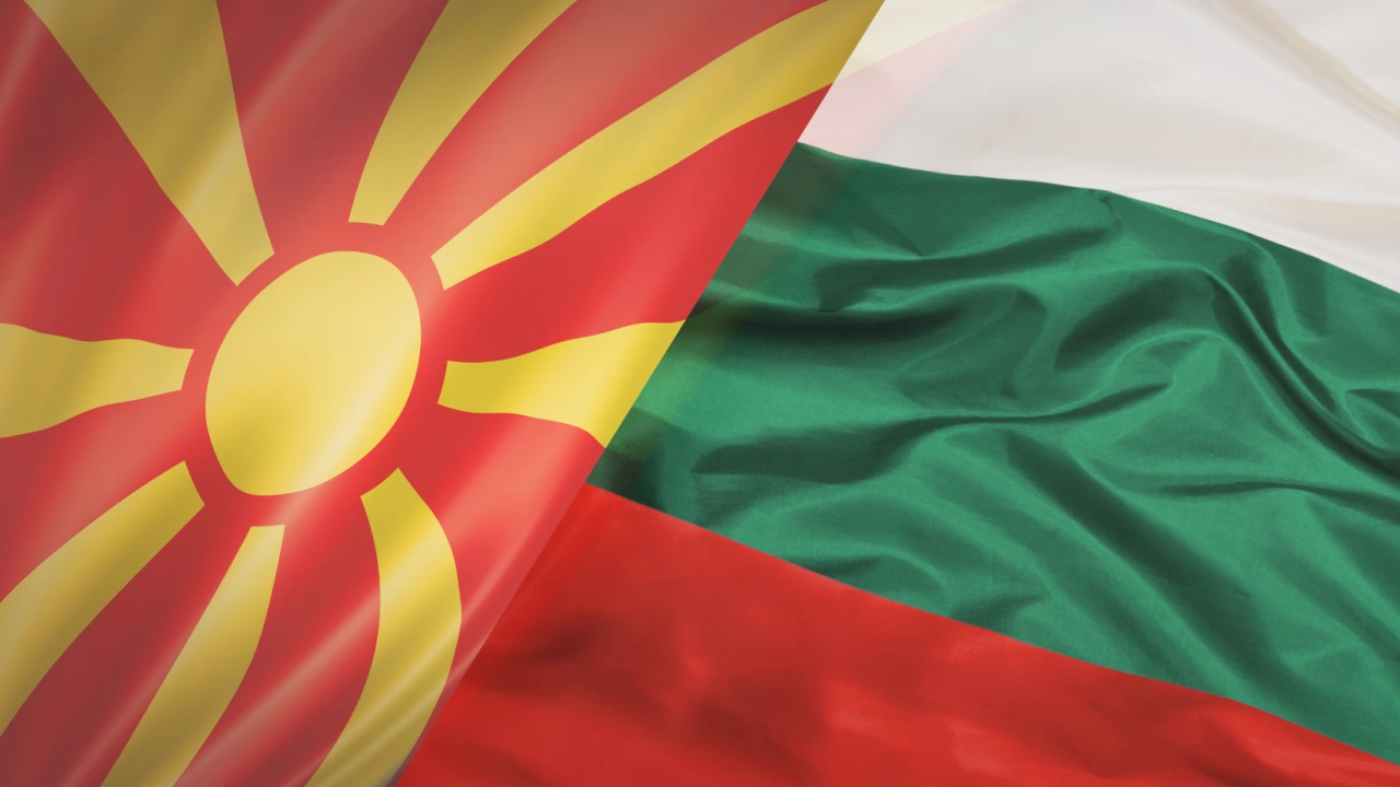 Въпреки че новият български премиер Кирил Петков дойде в Македония