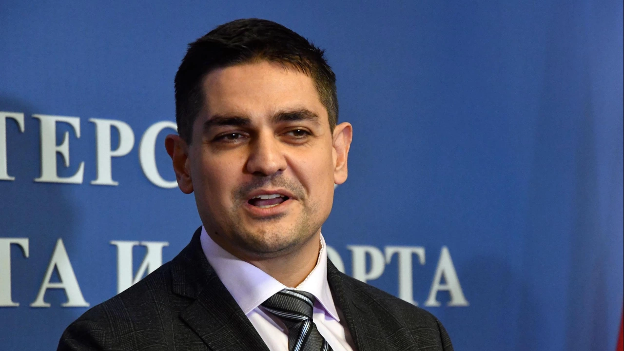 Спортният министър Радостин Василев назначи нова управа на Българския спортен