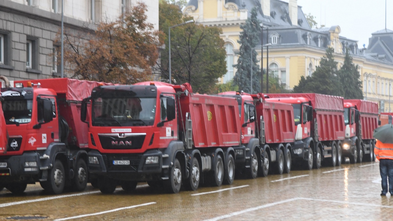 Кризата с цените на горивата е изключително сериозна. Търсенето на