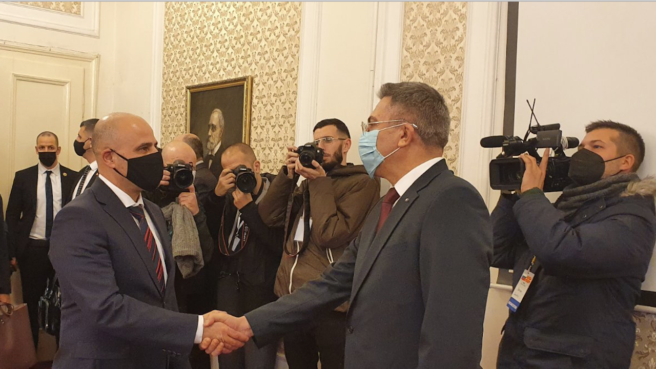 Мустафа Карадайъ се срещна с македонския премиер