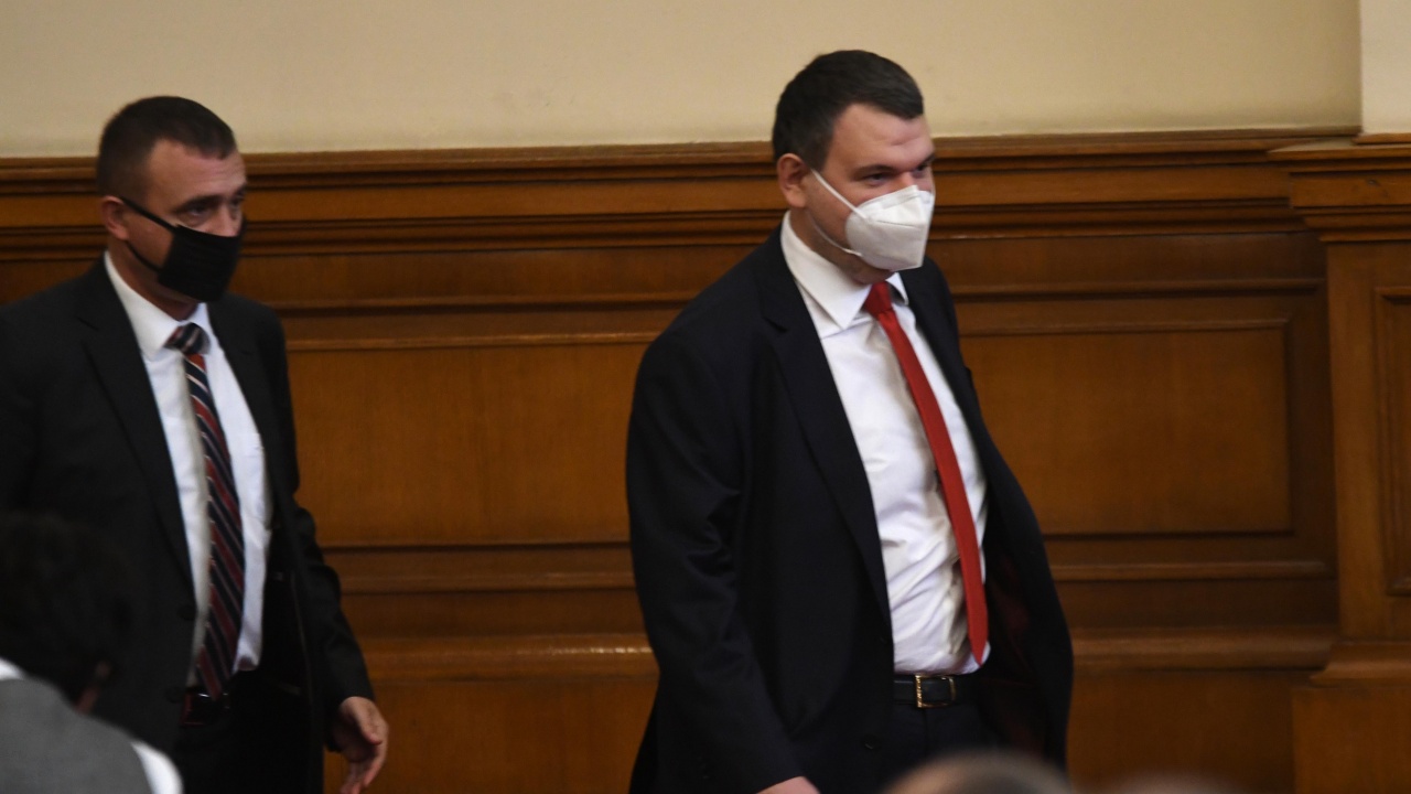 ГДБОП иска сваляне на имунитета на Делян Пеевски