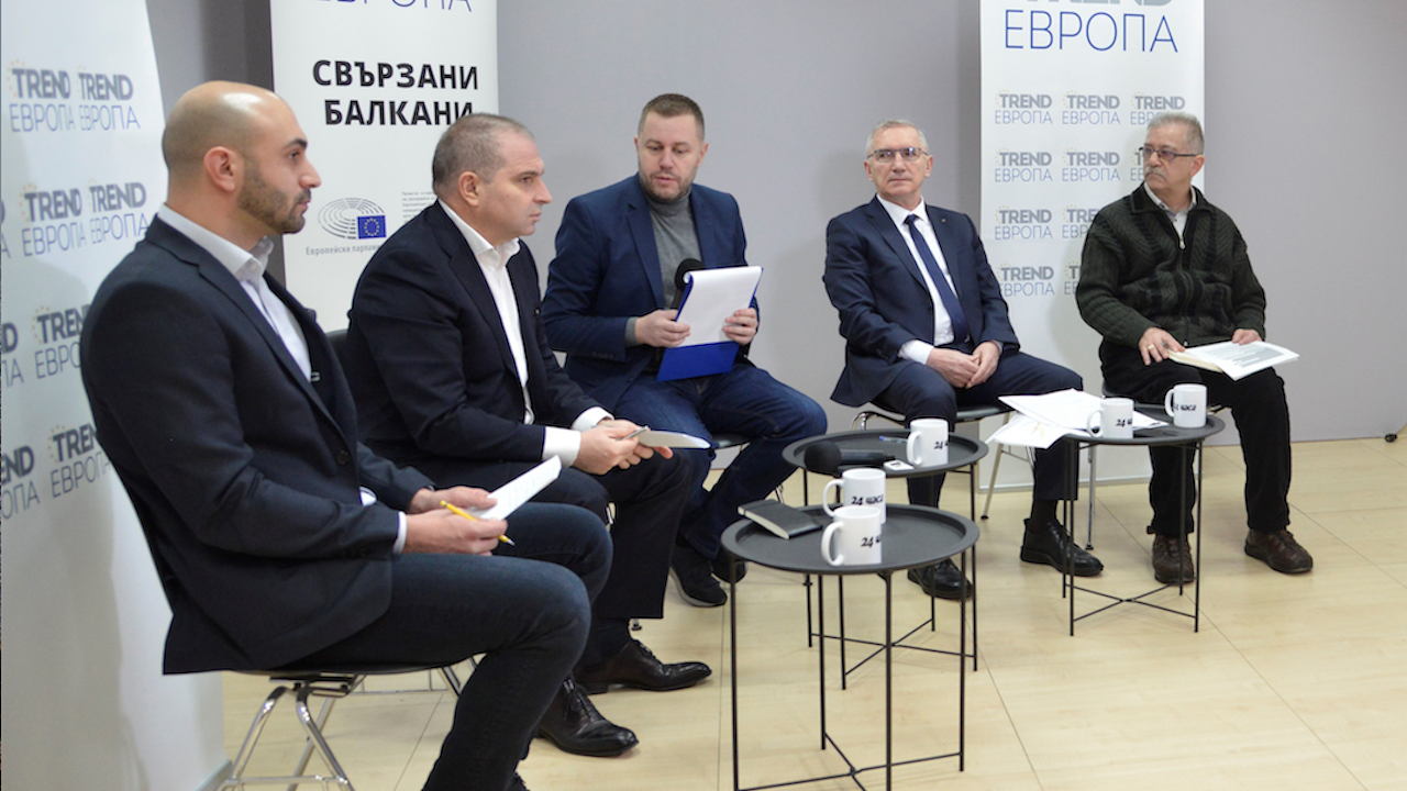 Караджов: Разработваме идеен проект за тунел при Прохода на Републиката
